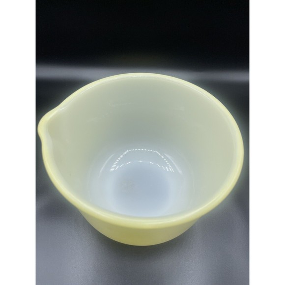Vintage Glasbake Yellow Milk Glass Mixing Bowl  20CJ for Sunbeam Mixer E… - Picture 2 of 7